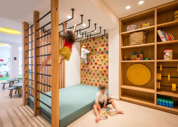 Arminda & Ośrodek wypoczynkowy Hersonissos (Crete)