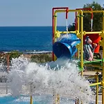 Arminda & Resort 4*