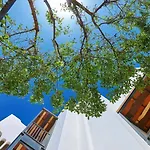 Arminda & Resort 4*
