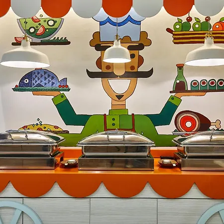 리조트 Arminda & 헐소니소스