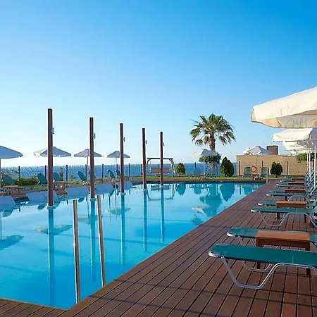 Resort Arminda & 4*