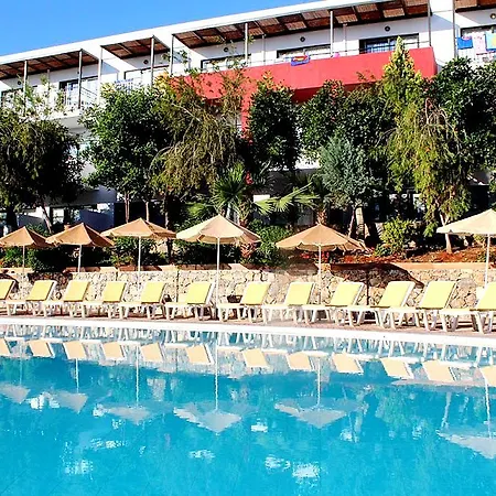 Курортный комплекс Arminda & 4*