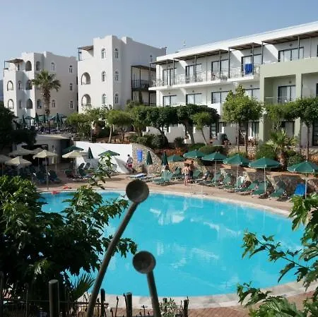 Arminda & 4* خيرسونِسوس