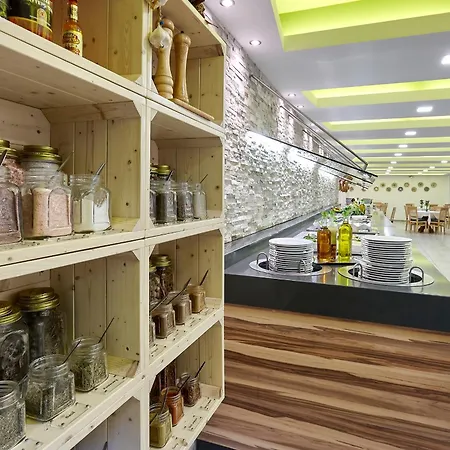 Semesteranläggning (resort) Arminda &